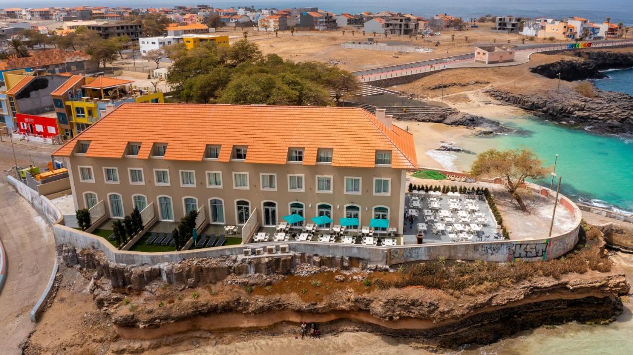 Hotel Oasis Tarrafal Alfandega 4*